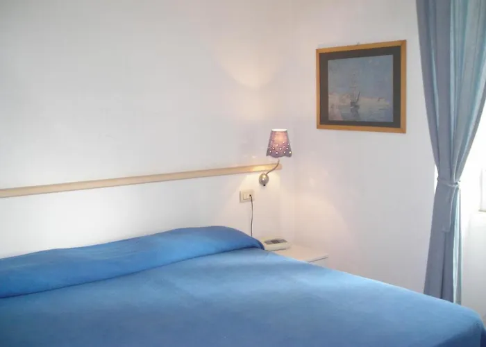 Giardino Al Mare 3* 东塞斯特里